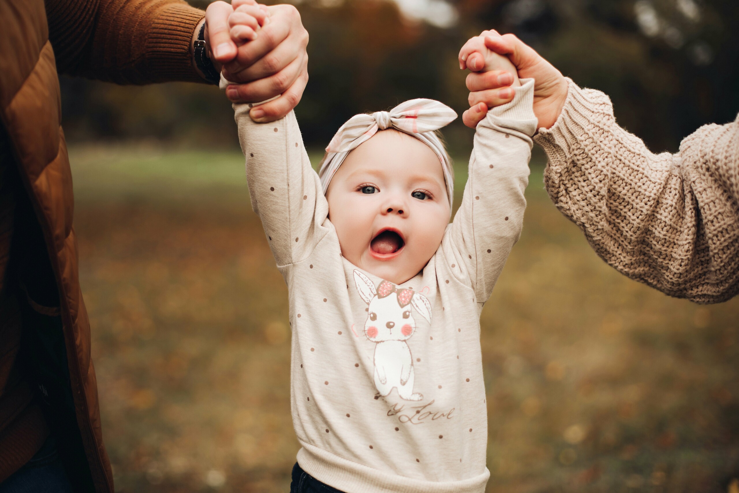 31 Uncommon Old-Fashioned Girl Names Loaded With Charm